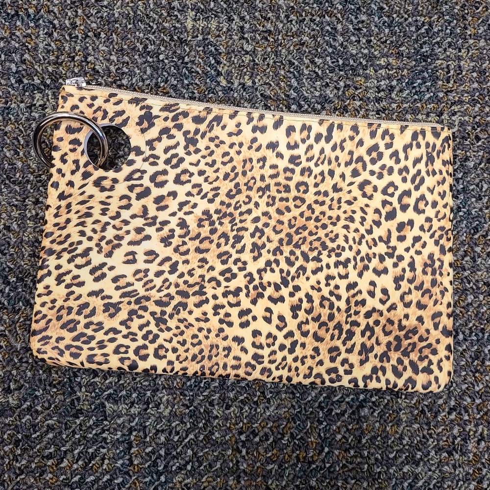 Overture Ossential Pouch